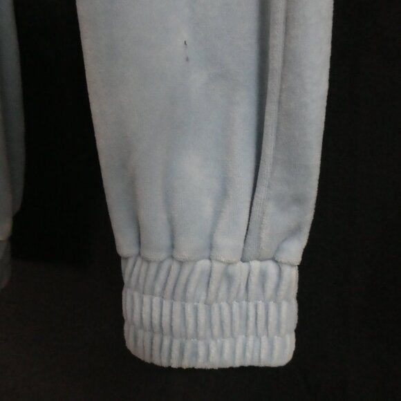 U KIDS | small (7-8) kids | Light Blue Plush Velour Lounge / Exercise Pants - Picture 9 of 16